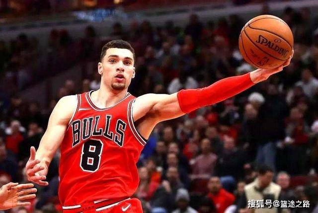  黄蜂新秀单场七抢断惊艳联盟  