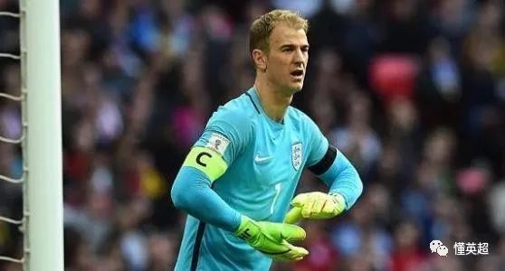  利物浦逆转阿斯顿维拉稳居前三  